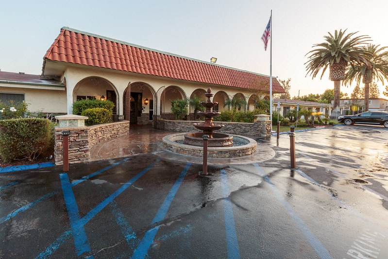 VILLA LAS PALMAS HEALTHCARE CENTER nursing home in EL CAJON, CA - Photo 5 of 5