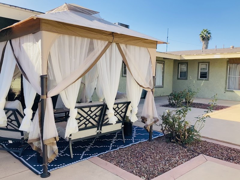 CHAPMAN CARE CENTER nursing home in GARDEN GROVE, CA - Photo 2 of 10