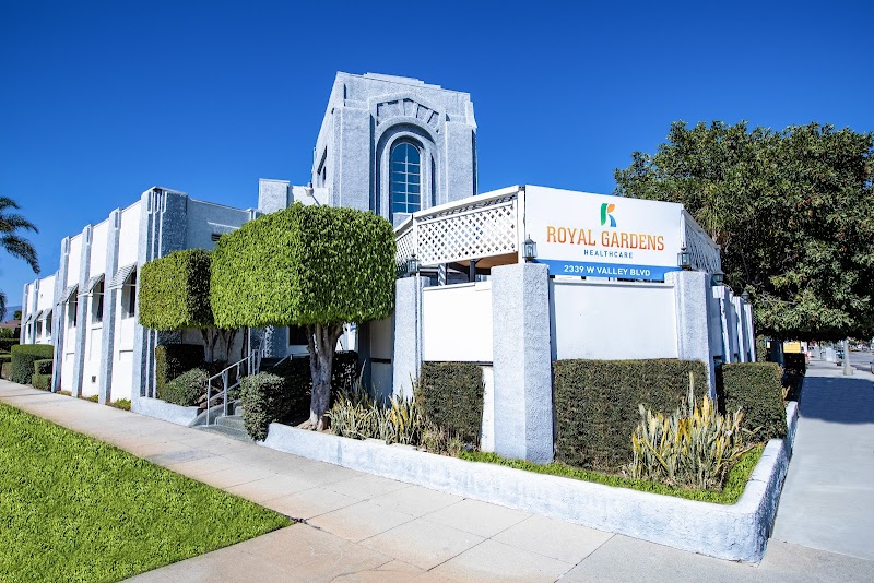 ROYAL GARDENS HEALTHCARE nursing home in ALHAMBRA, CA - Photo 2 of 5