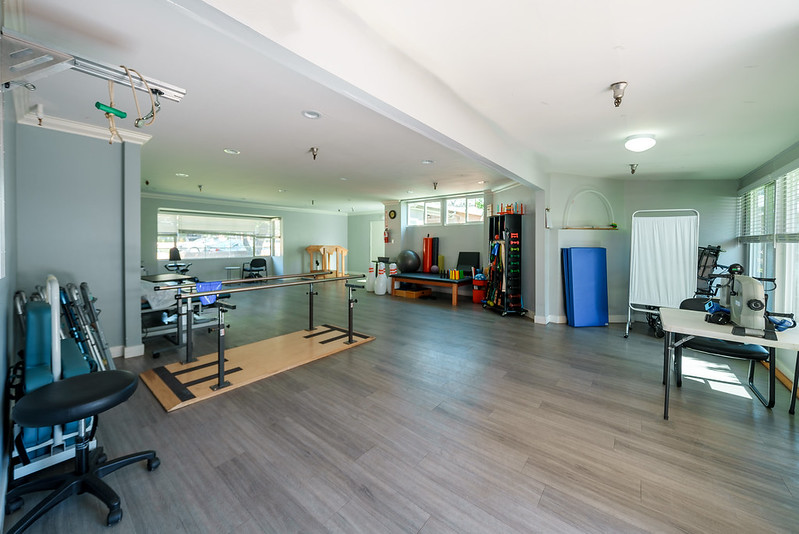 Ojai Health & Rehabilitation nursing home in Ojai, CA - Photo 2 of 5