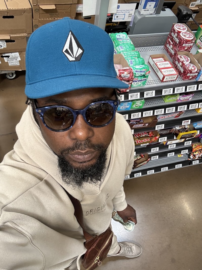 GOLDEN ROSE CARE CENTER nursing home in PASADENA, CA - Photo 2 of 3