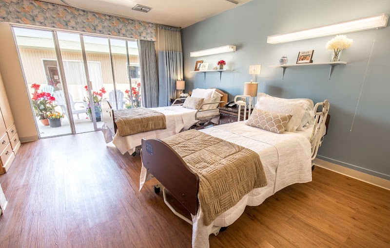 WINDSOR SKYLINE CARE CENTER nursing home in SALINAS, CA - Photo 4 of 5