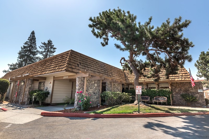 Country Drive Post Acute nursing home in FREMONT, CA - Photo 3 of 10