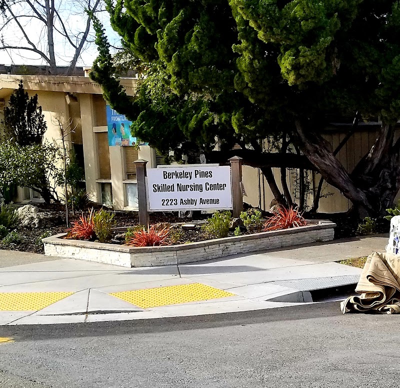 BERKELEY PINES SKILLED NURSING CENTER nursing home in BERKELEY, CA - Photo 3 of 5