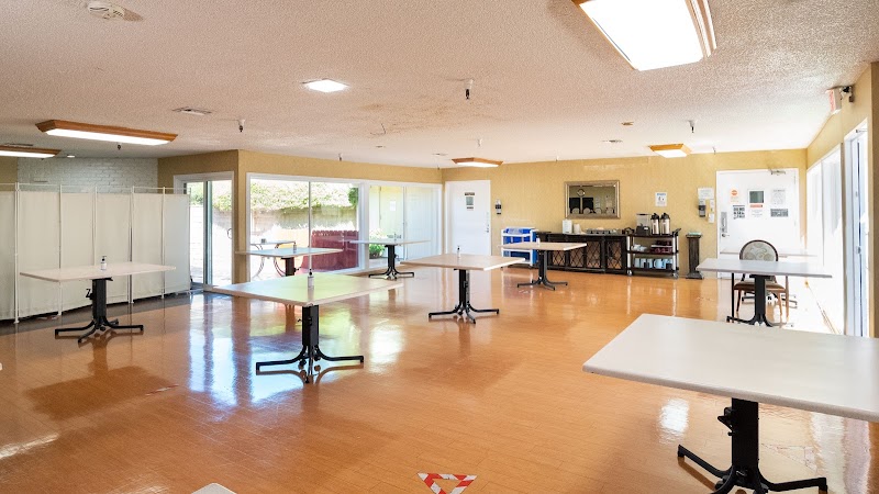 BROADWAY BY THE SEA nursing home in LONG BEACH, CA - Photo 4 of 5