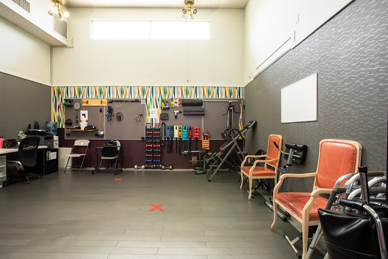 ROYAL PALMS POST ACUTE nursing home in GLENDALE, CA - Photo 4 of 5