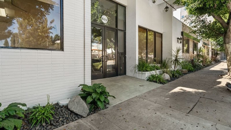 KENNEDY CARE CENTER nursing home in LOS ANGELES, CA - Photo 2 of 5