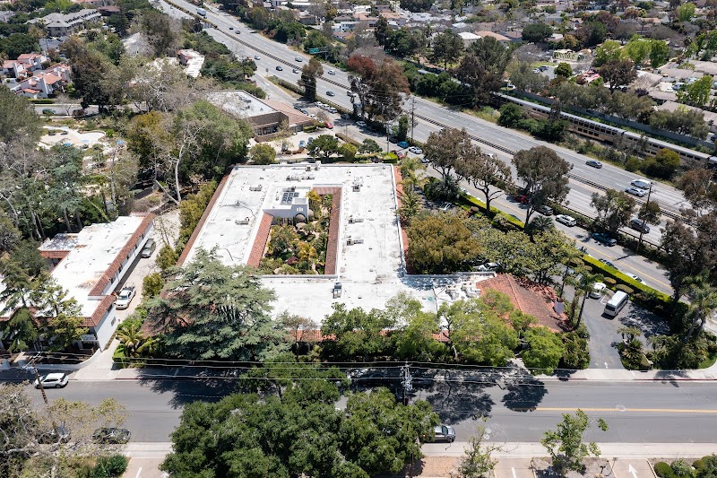 Mission Park Healthcare Center nursing home in Santa Barbara, CA - Photo 5 of 10