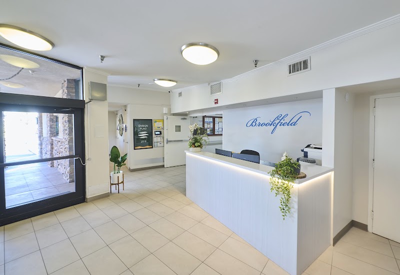 BROOKFIELD HEALTHCARE CENTER nursing home in DOWNEY, CA - Photo 4 of 10