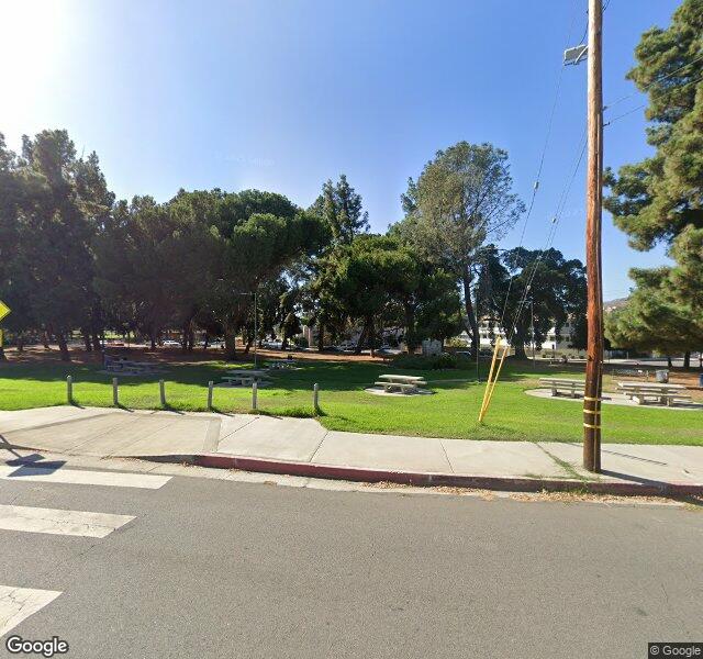 NEW VISTA NURSING AND REHABILITATION CENTER nursing home in SUNLAND, CA - Photo 2 of 2