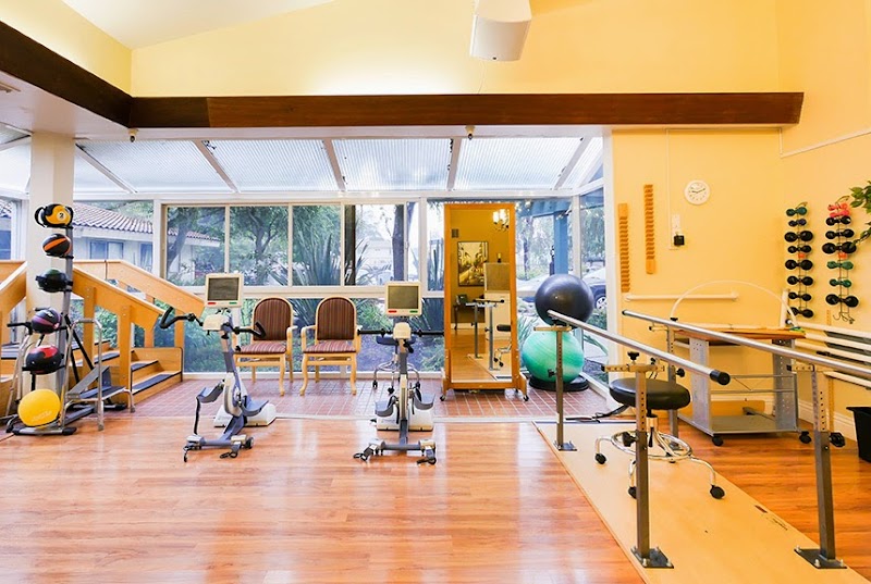 PACIFIC COAST MANOR nursing home in CAPITOLA, CA - Photo 3 of 10