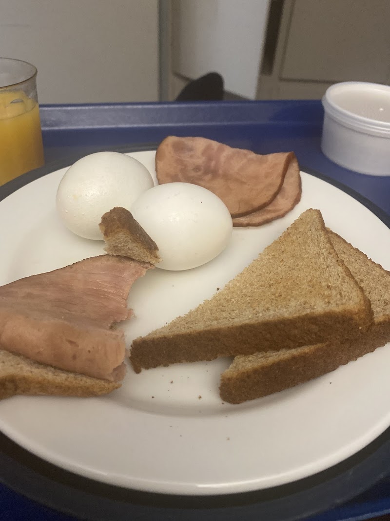 BRIER OAK ON SUNSET nursing home in LOS ANGELES, CA - Photo 4 of 5