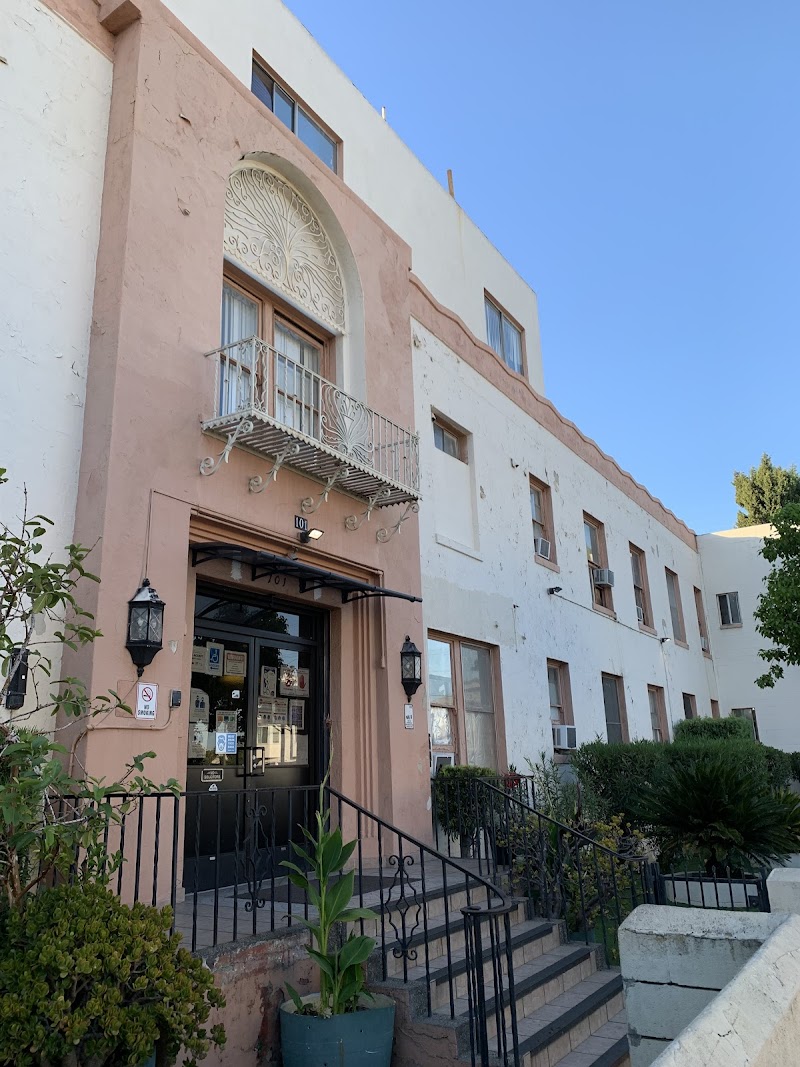 INFINITY CARE OF EAST LOS ANGELES nursing home in LOS ANGELES, CA - Photo 2 of 5