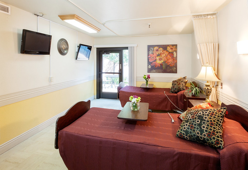 SACRAMENTO POST-ACUTE nursing home in SACRAMENTO, CA - Photo 5 of 10