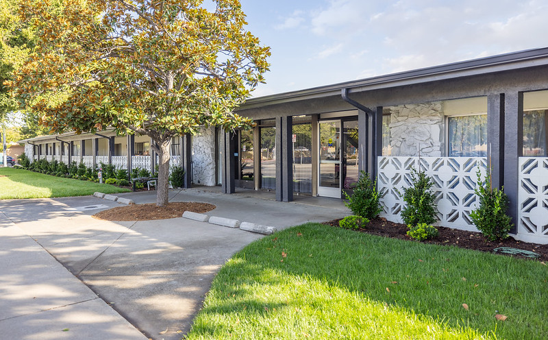 CANYON SPRINGS POST-ACUTE nursing home in SAN JOSE, CA - Photo 3 of 5