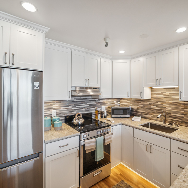 PIEDMONT GARDENS HEALTH FACILITY nursing home in OAKLAND, CA - Photo 5 of 10