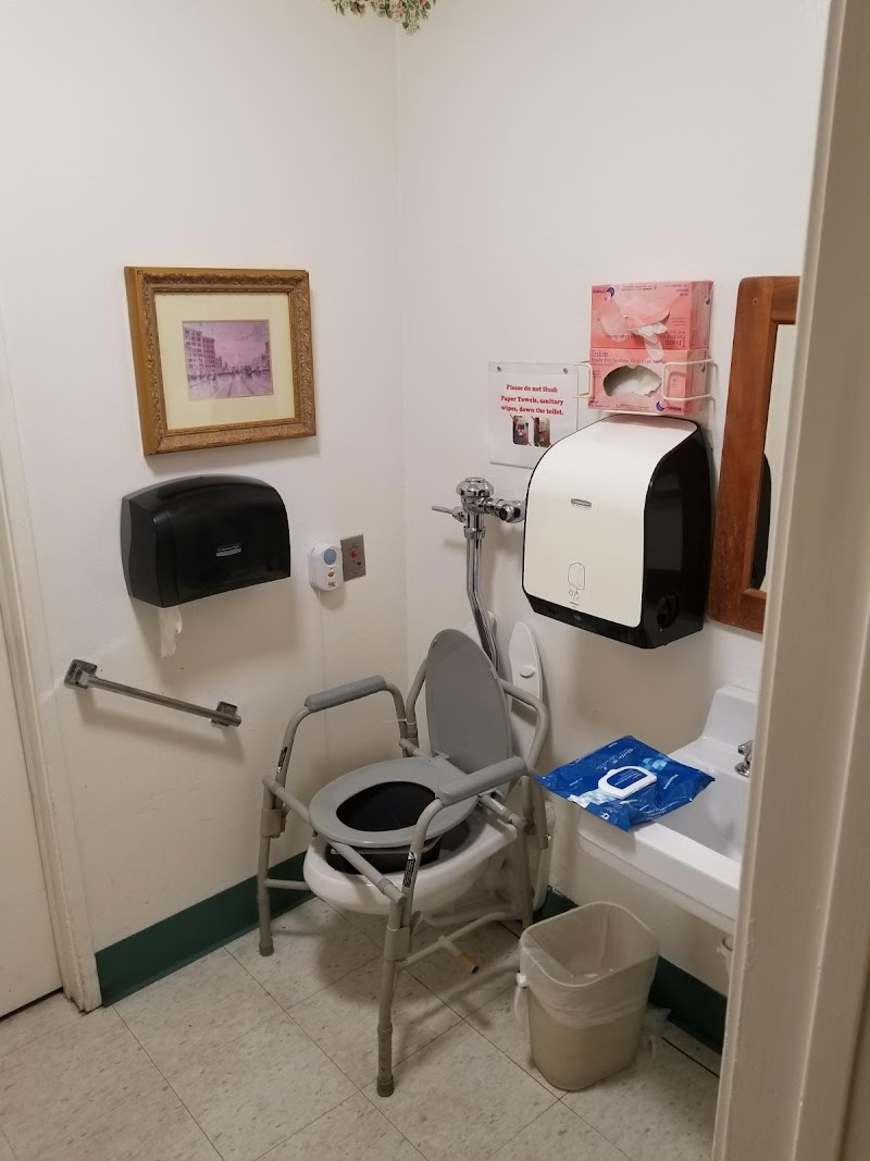 RIVER POINTE POST-ACUTE nursing home in CARMICHAEL, CA - Photo 5 of 5