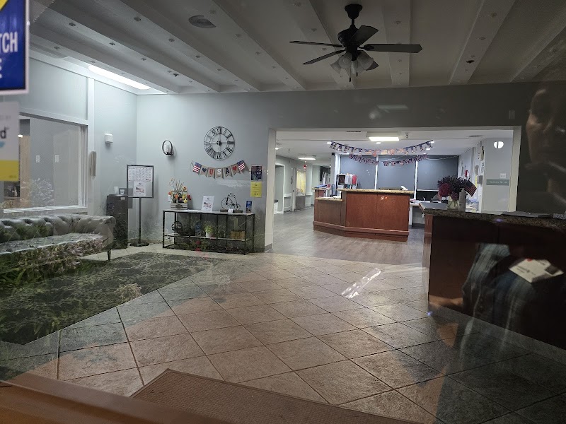 LAGUNA HILLS HEALTH AND REHABILITATION CENTER nursing home in LAGUNA HILLS, CA - Photo 4 of 5