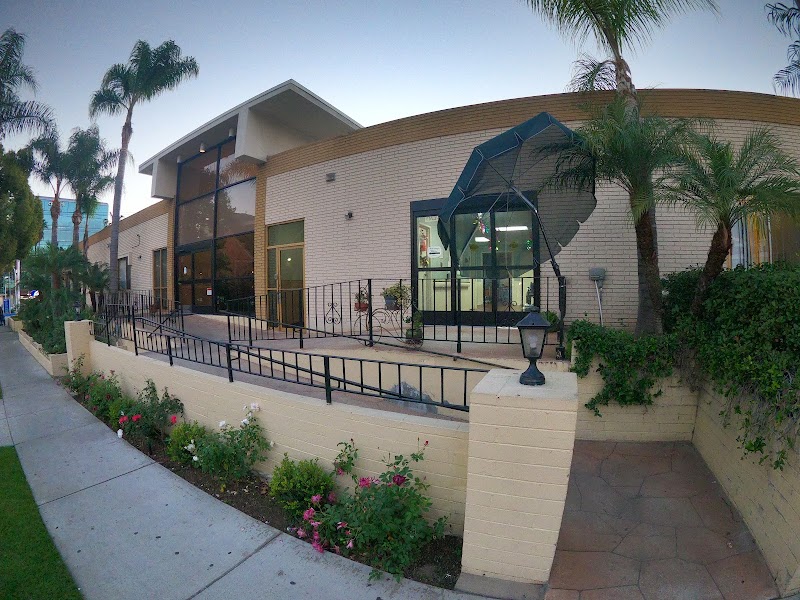 ALEXANDRIA CARE CENTER nursing home in LOS ANGELES, CA - Photo 2 of 5