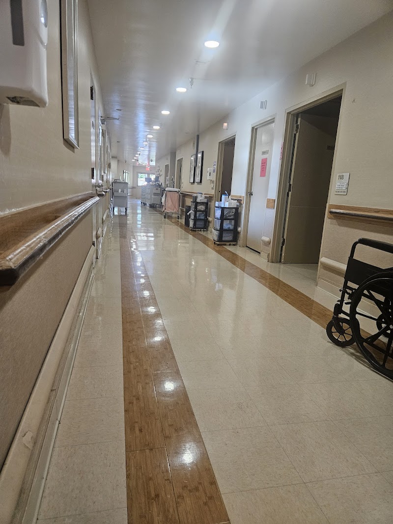 LIVE OAK REHAB CENTER nursing home in SAN GABRIEL, CA - Photo 2 of 5