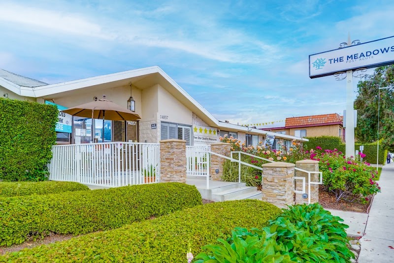 THE MEADOWS POST ACUTE nursing home in PANORAMA CITY, CA - Photo 3 of 10