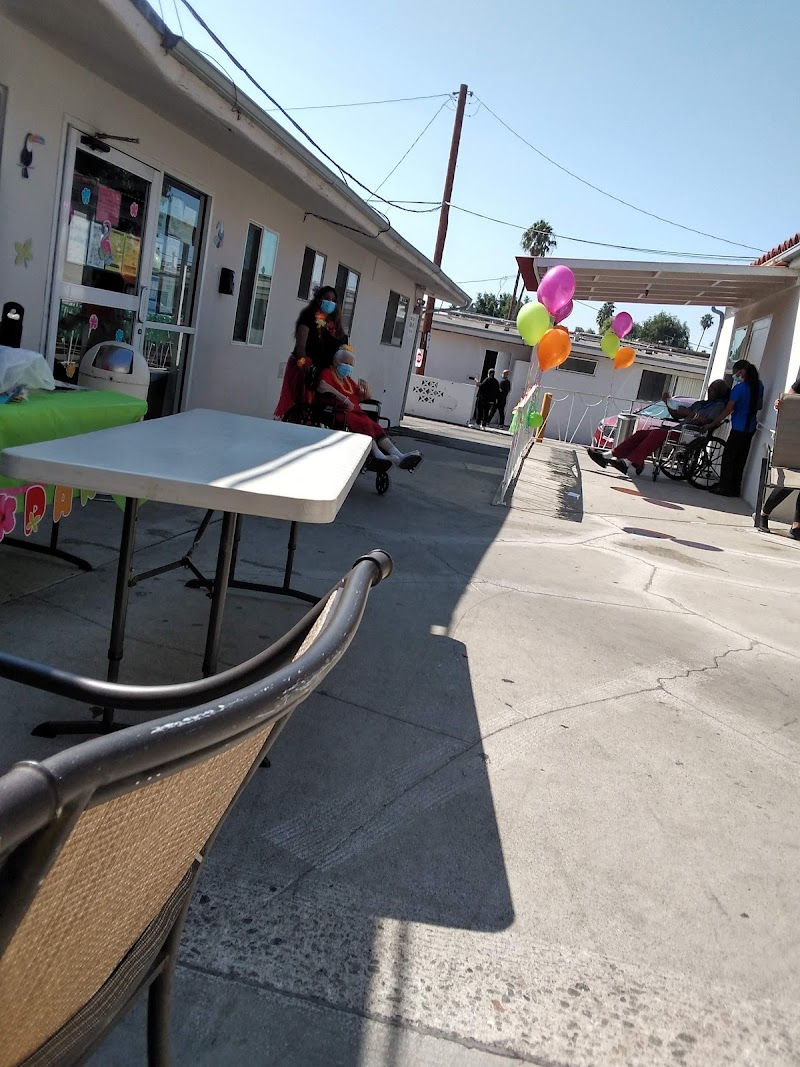 OSAGE HEALTHCARE & WELLNESS CENTRE nursing home in INGLEWOOD, CA - Photo 2 of 3