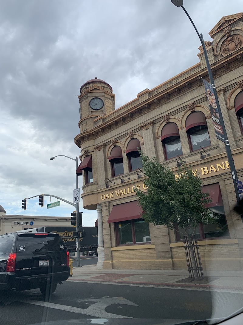 OAKDALE NURSING AND REHABILITATION CENTER nursing home in OAKDALE, CA - Photo 5 of 7