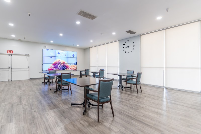 ALVARADO CARE CENTER nursing home in LOS ANGELES, CA - Photo 3 of 5