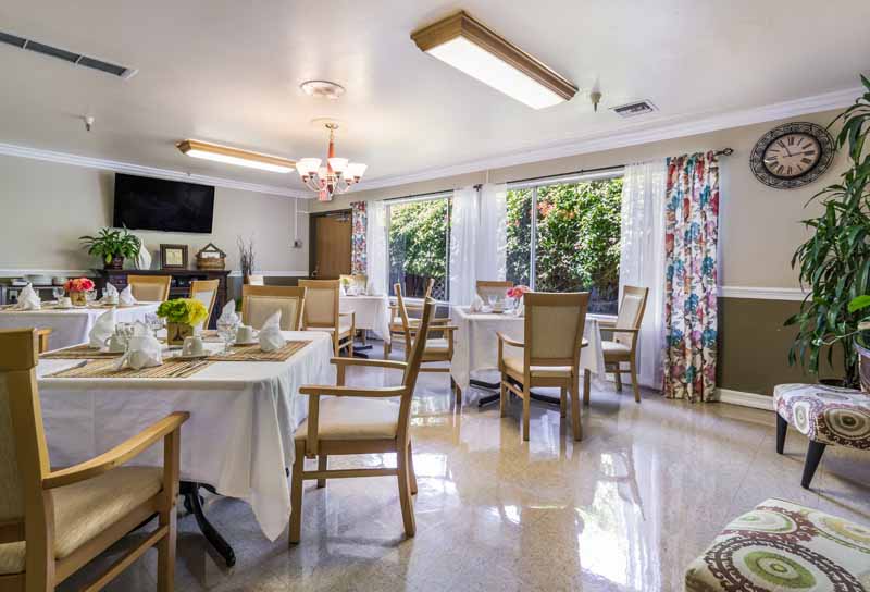 EXCELL HEALTH CARE CENTER nursing home in OAKLAND, CA - Photo 4 of 9