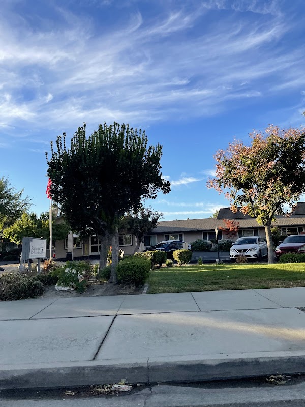 RAMONA REHABILITATION AND POST ACUTE CARE CENTER nursing home in HEMET, CA - Photo 1 of 5