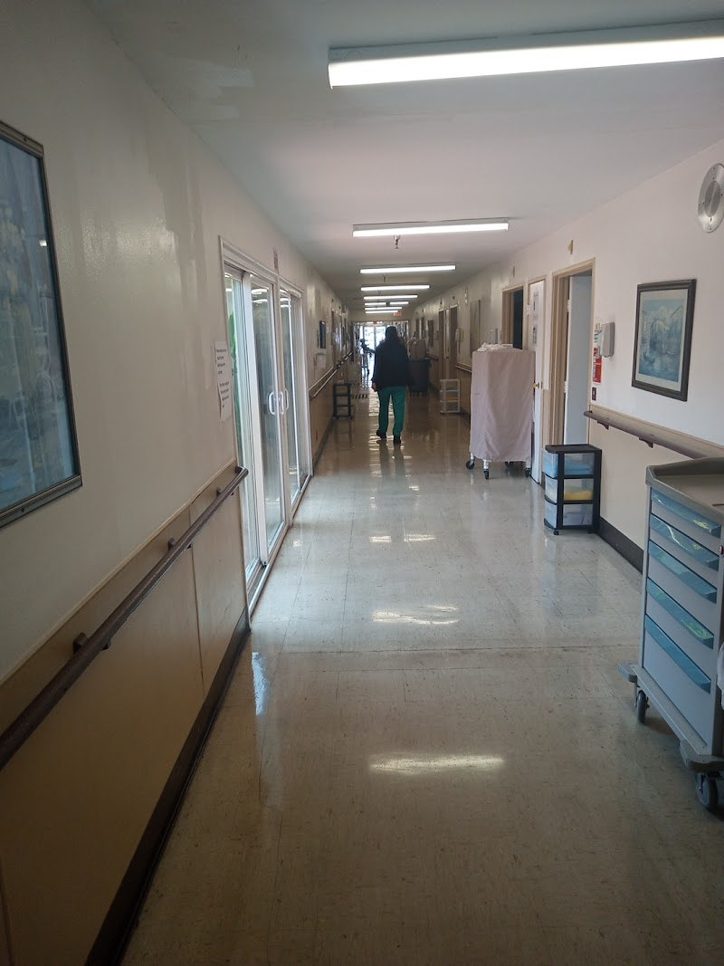 BELL CONVALESCENT HOSPITAL nursing home in BELL, CA - Photo 3 of 5