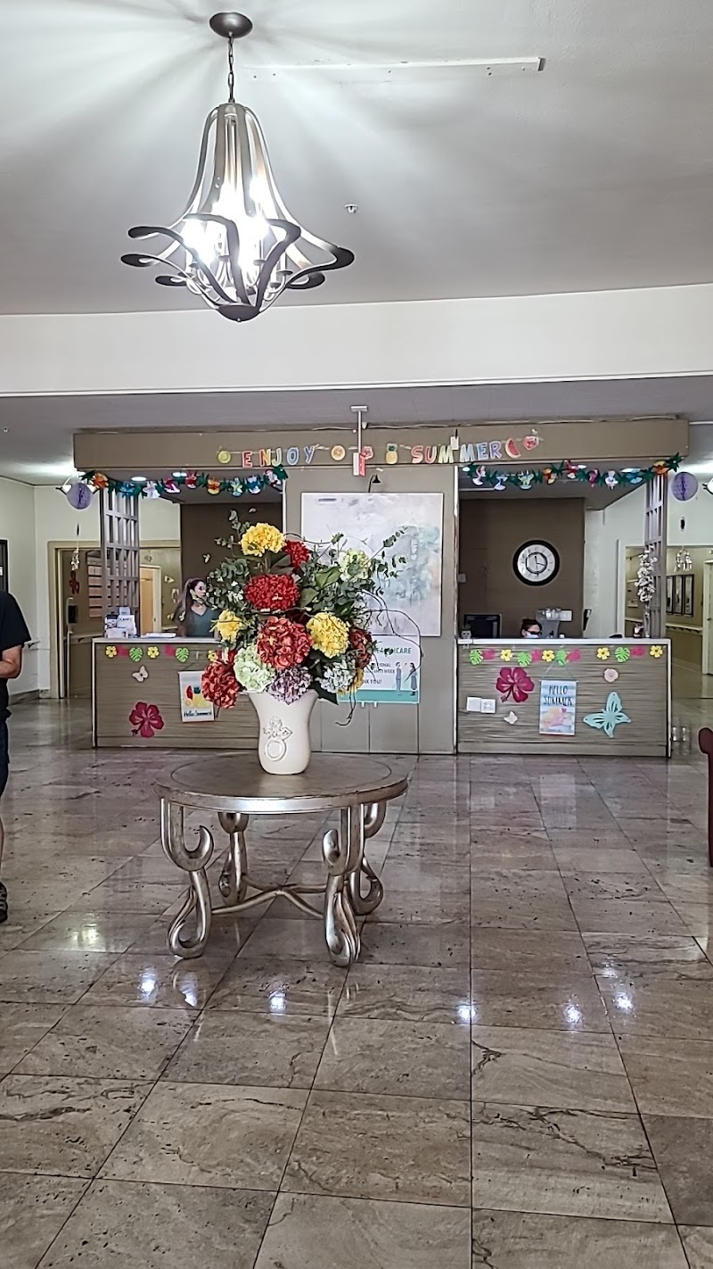 PALM SPRINGS HEALTHCARE & REHABILITATION CENTER nursing home in PALM SPRINGS, CA - Photo 2 of 5