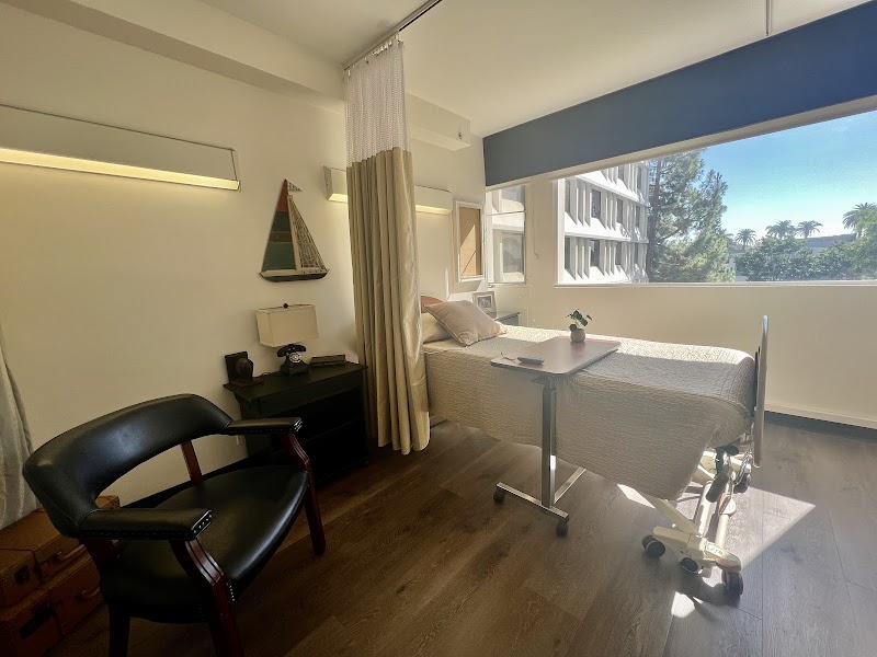 BIXBY TOWERS POST-ACUTE REHAB nursing home in LONG BEACH, CA - Photo 4 of 5