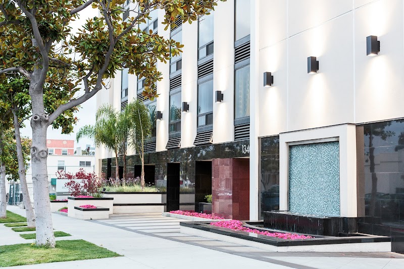 BEACHWOOD POST-ACUTE & REHAB nursing home in SANTA MONICA, CA - Photo 2 of 5