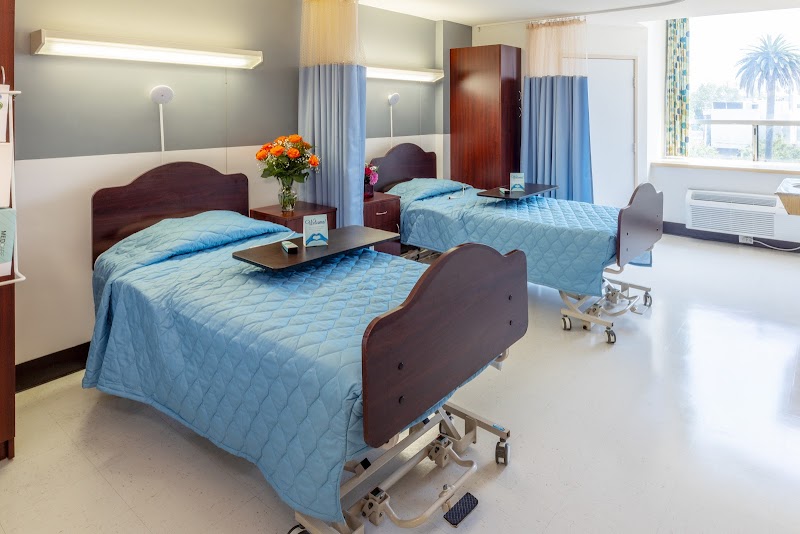 BEACHWOOD POST-ACUTE & REHAB nursing home in SANTA MONICA, CA - Photo 3 of 5