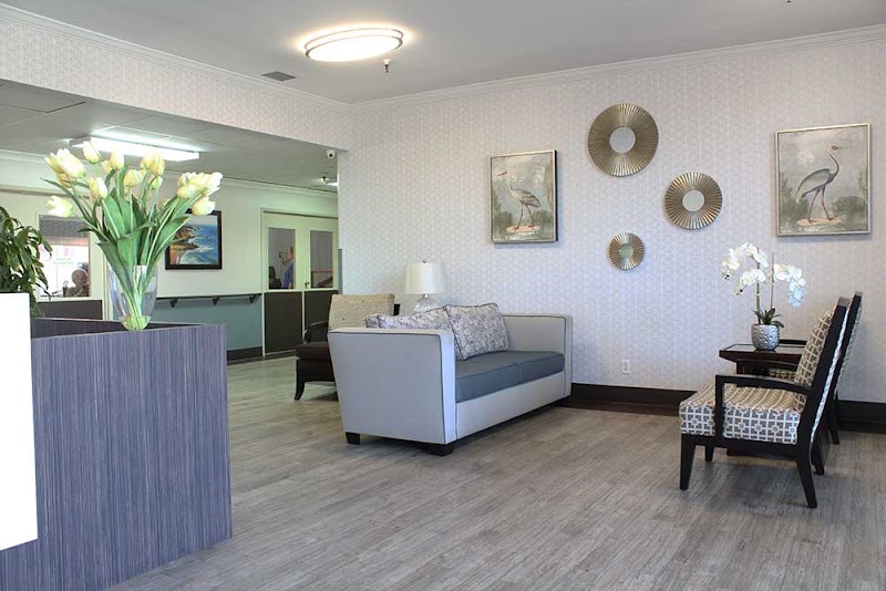 THE REHABILITATION CENTER OF NORTH HILLS nursing home in NORTH HILLS, CA - Photo 5 of 5