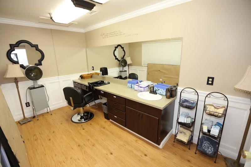 BROOKSIDE HEALTHCARE CENTER nursing home in REDLANDS, CA - Photo 3 of 5