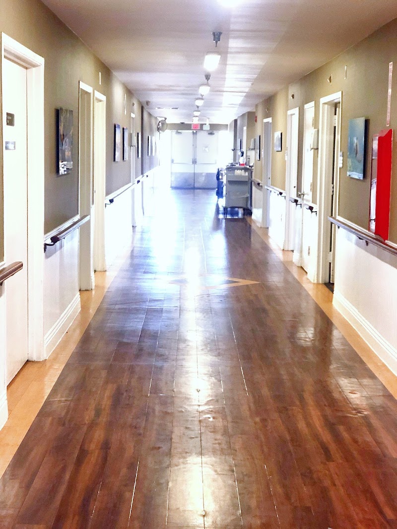 THE GROVE POST-ACUTE CARE CENTER nursing home in SYLMAR, CA - Photo 2 of 5