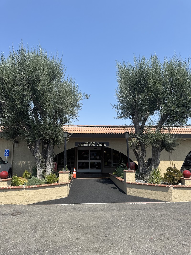 CERRITOS VISTA HEALTHCARE CENTER nursing home in BELLFLOWER, CA - Photo 3 of 5