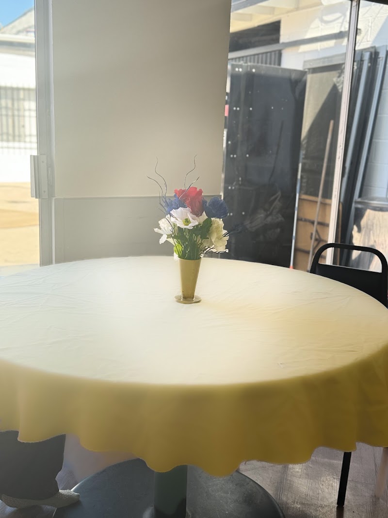 HYDE PARK HEALTHCARE CENTER nursing home in LOS ANGELES, CA - Photo 5 of 5