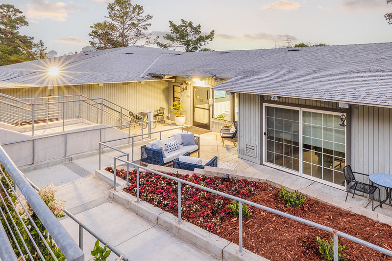 CYPRESS RIDGE CARE CENTER nursing home in MONTEREY, CA - Photo 5 of 10