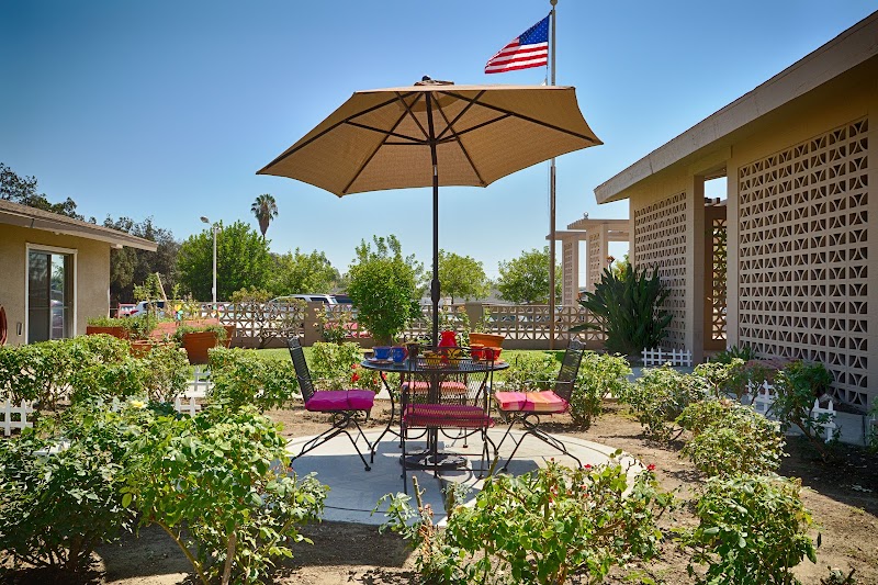 COMMUNITY EXTENDED CARE HOSPITAL OF MONTCLAIR nursing home in MONTCLAIR, CA - Photo 3 of 10