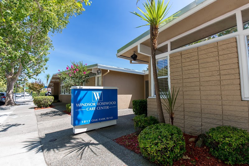 WINDSOR ROSEWOOD CARE CENTER nursing home in PLEASANT HILL, CA - Photo 2 of 10