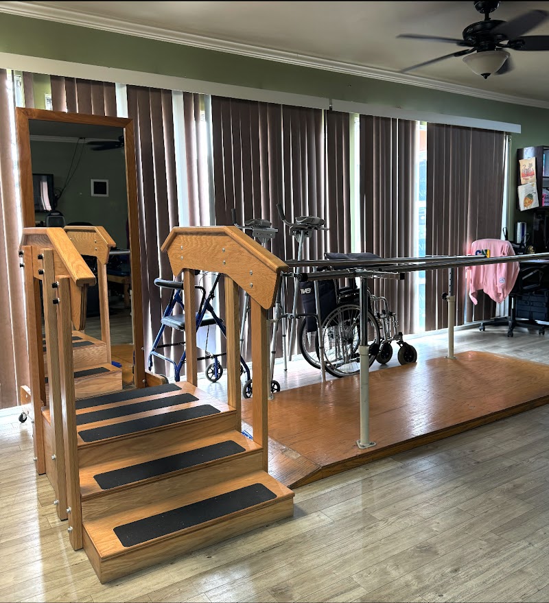 LIGHTHOUSE  HEALTHCARE CENTER nursing home in LOS ANGELES, CA - Photo 3 of 5