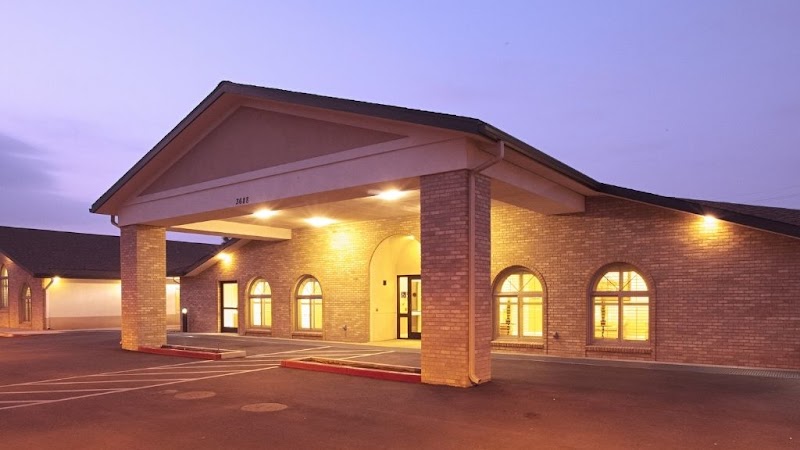 ARLINGTON GARDENS CARE CENTER nursing home in RIVERSIDE, CA - Photo 2 of 5