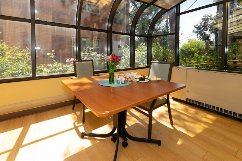 ENGLEWOOD POST ACUTE AND REHABILITATION nursing home in ENGLEWOOD, CO - Photo 4 of 10