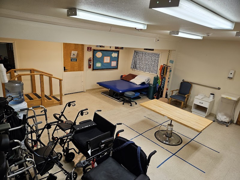 RED CLIFFS POST ACUTE nursing home in GRAND JUNCTION, CO - Photo 4 of 5