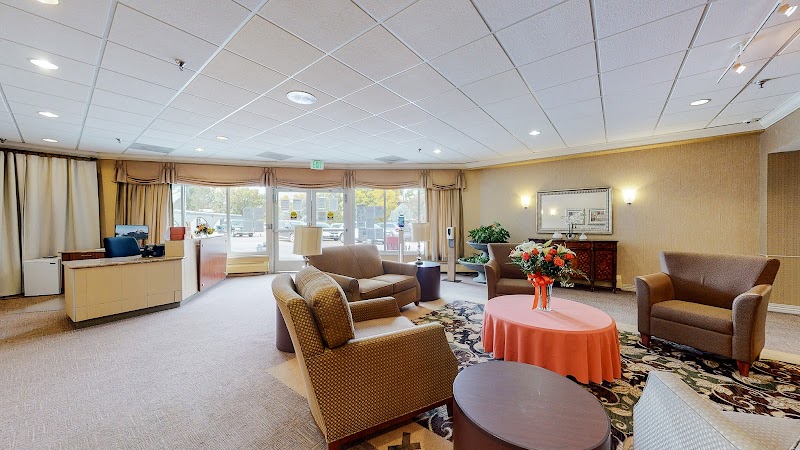 HOLLY HEIGHTS CARE AND REHABILITATION nursing home in DENVER, CO - Photo 2 of 5