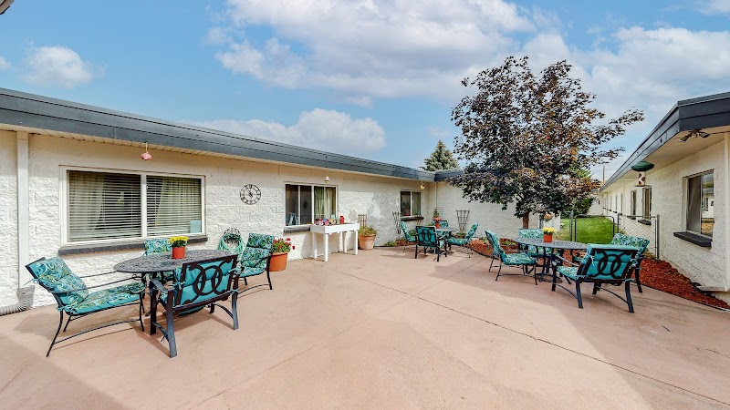 HOLLY HEIGHTS CARE AND REHABILITATION nursing home in DENVER, CO - Photo 3 of 5