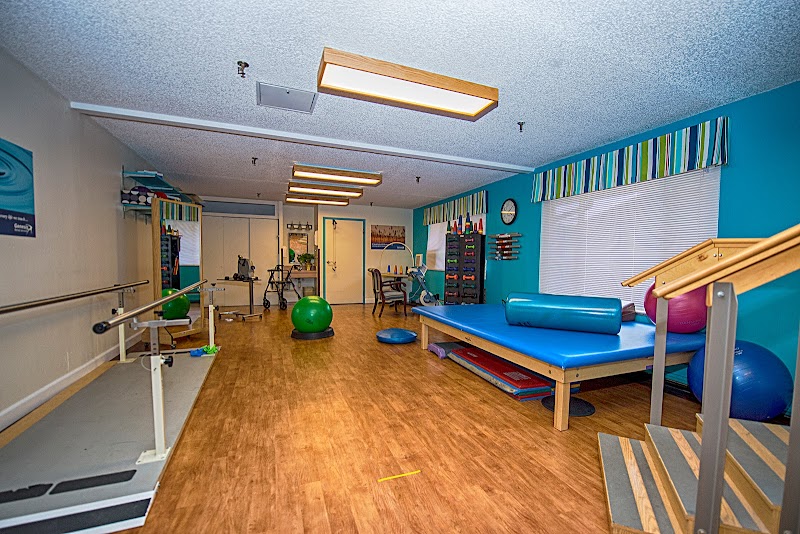 HIGHLAND PARK REHABILITATION & CARE CENTER nursing home in AURORA, CO - Photo 5 of 10